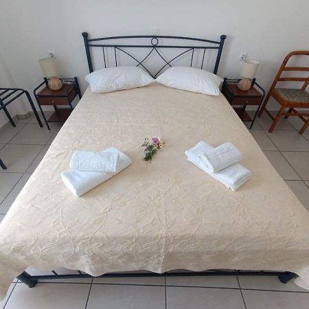 Meropi Rooms Kamares  Exterior foto