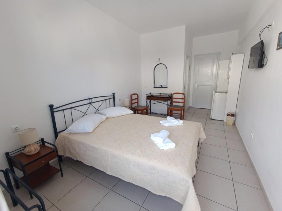 Meropi Rooms Kamares  Exterior foto