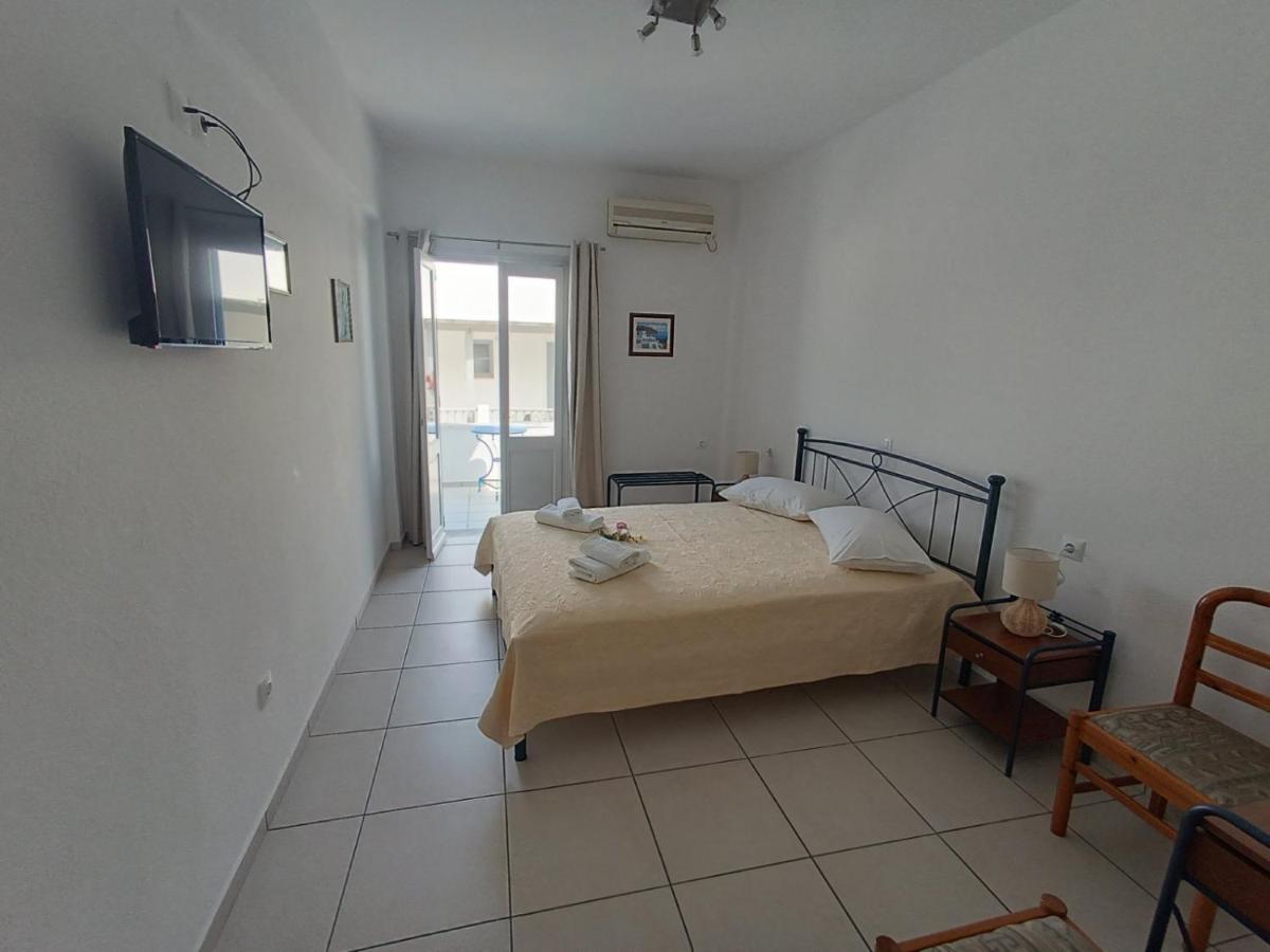 Meropi Rooms Kamares  Exterior foto